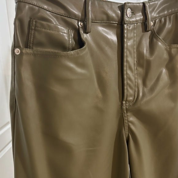 Women's 90's Straight Dark Green Faux Leather Pants - Size 6 - Picture 4 of 8
